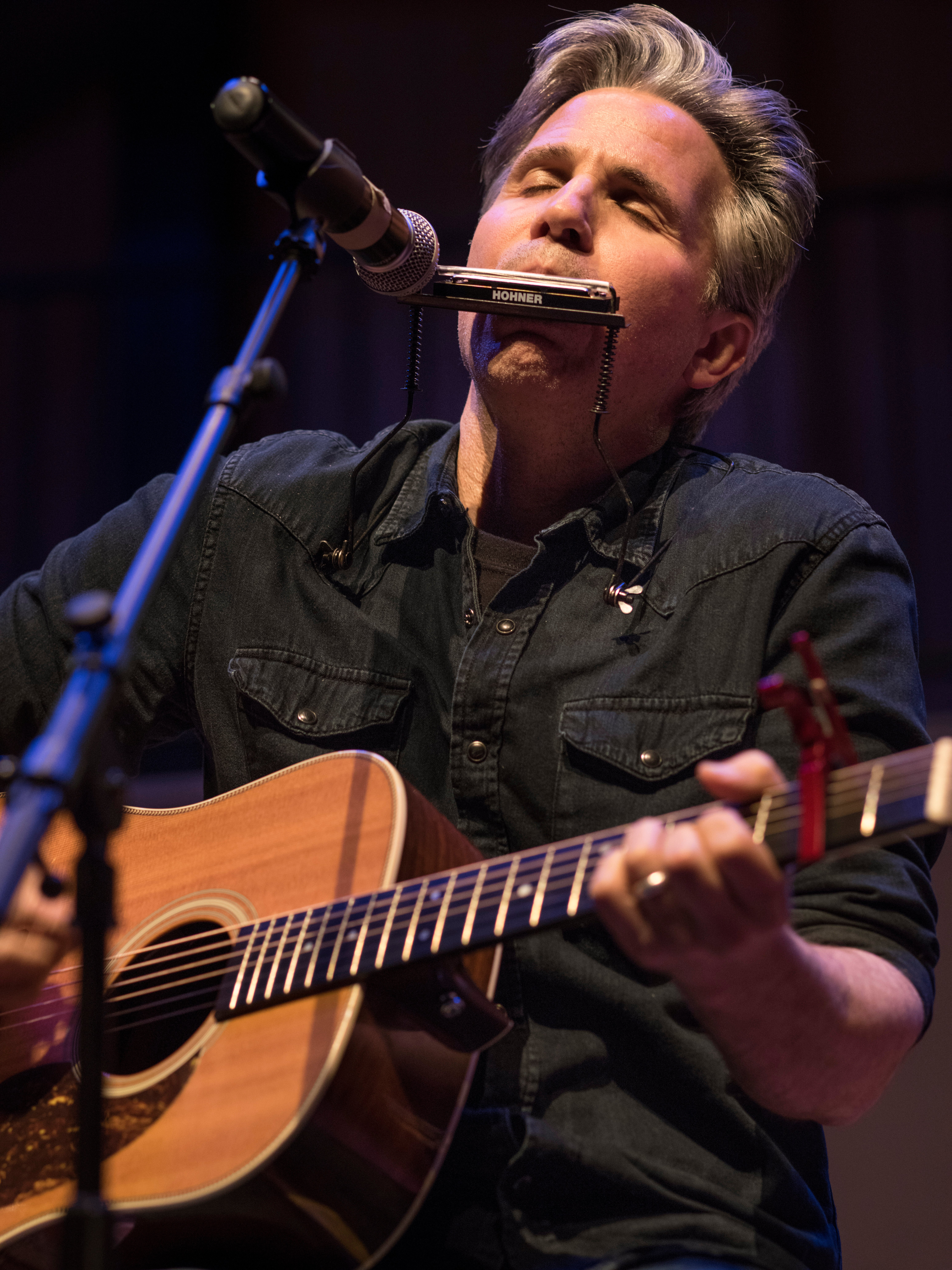 Picture of Martin Zellar performing