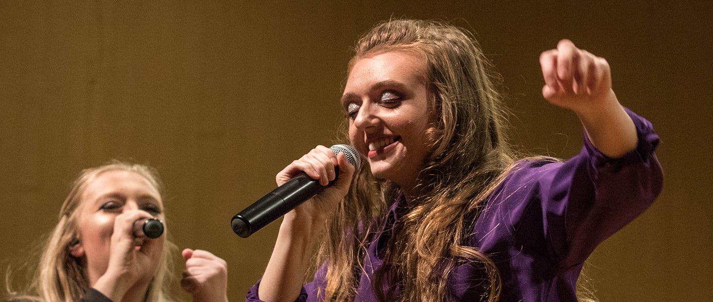 Two students in Music of Stage and Screen ensemble performing